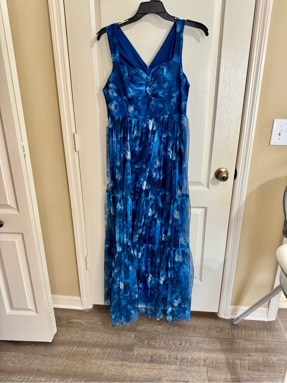 Blue Floral V-Neck Maxi Dress
